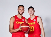 爱游戏体育入口-关于朱俊龙社媒晒照：全力备战中，中国男篮加油的信息