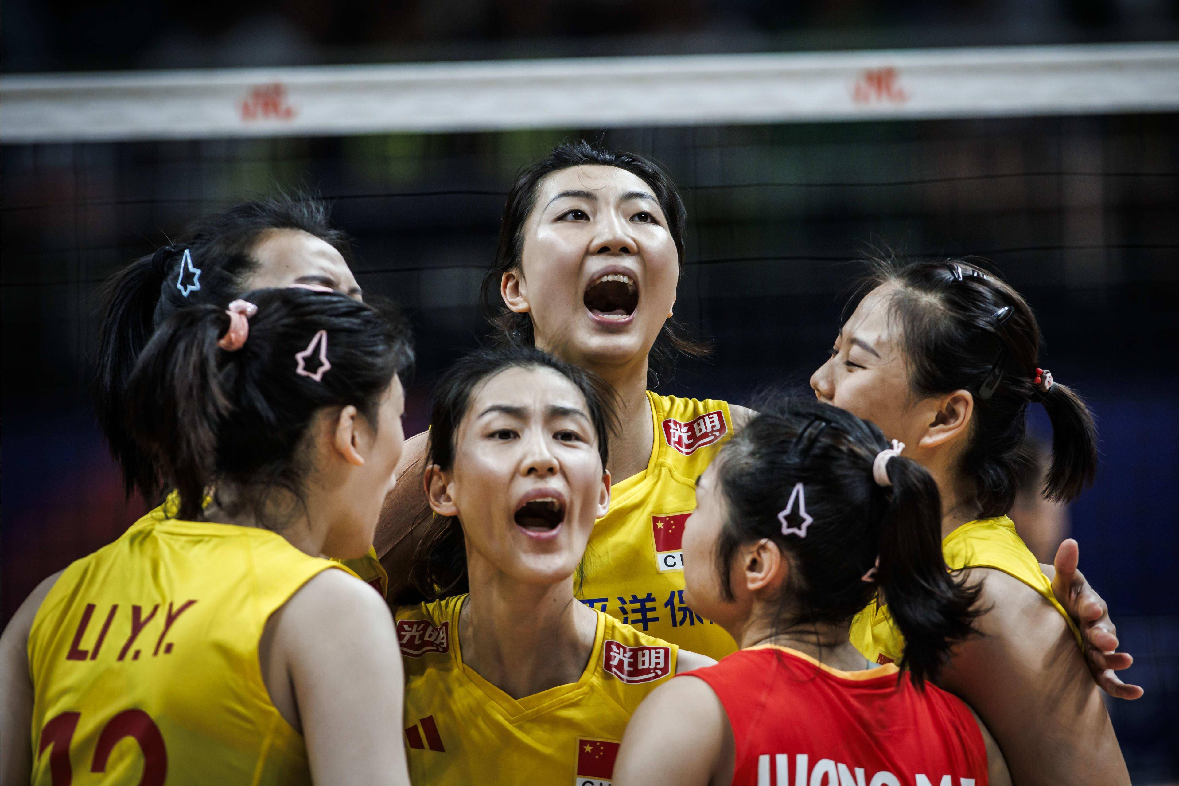 中国女排获9.8万奖金！总决赛冲百万美元夺冠需过3关