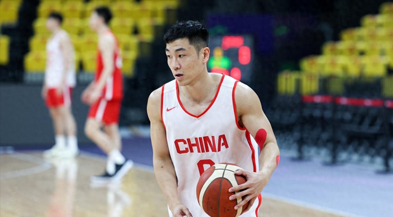 男篮亚预赛集锦：周鹏16分，中国力克日本的简单介绍